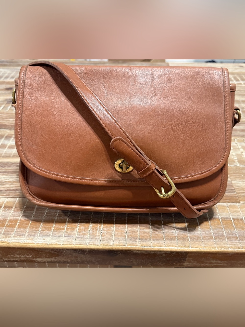 Vintage Coach Brown Leather City Bag Purse 9790